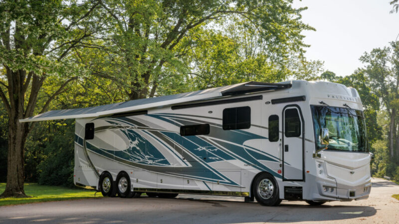 Freightliner Chassis Featured by Fleetwood, Tiffin at Hershey – RVBusiness – Breaking RV Industry News