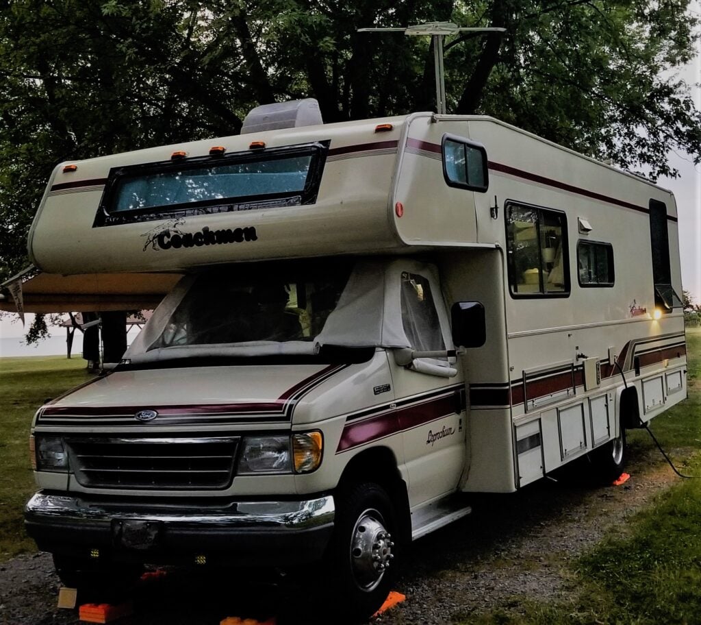 Old Class C motorhome still looks new thanks to routine maintenance. Photo: Patty Lyles.