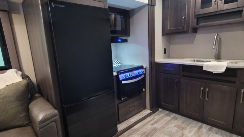 Airxcel Displays RV Cooking Appliances at Elkhart Show – RVBusiness – Breaking RV Industry News