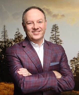 Don Clark to Lead Winnebago Brand’s Towable RV Division – RVBusiness – Breaking RV Industry News