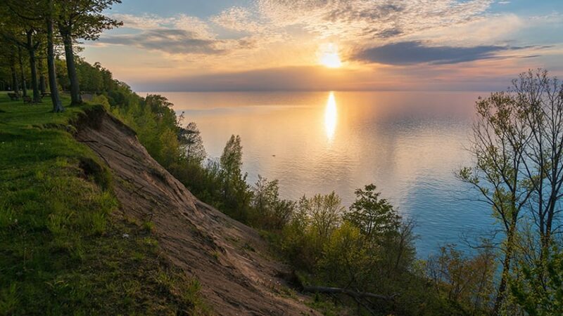 Effort under way to map entire bottom of Great Lakes – Outdoor News