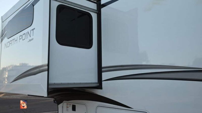 RV Slideout Repair: DIY or Professional Fix?