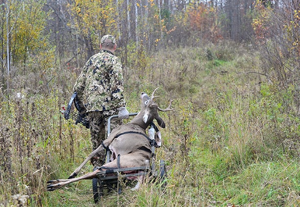 Michigan hunters die of heart attacks while hauling out deer – Outdoor News