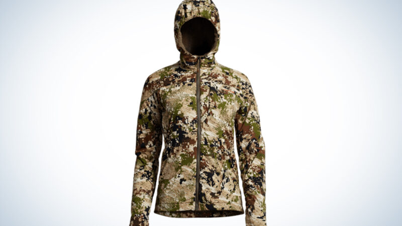 Sitka Women’s Ambient Jacket Review: A Quiet and Packable Mid-Layer