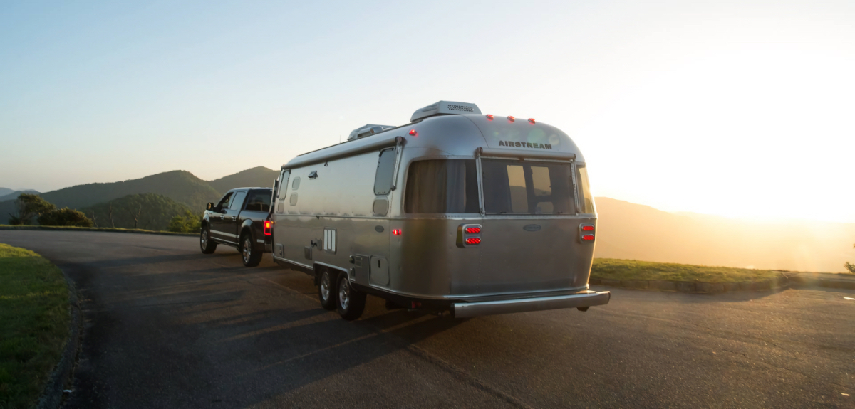 Airstream Flying Cloud