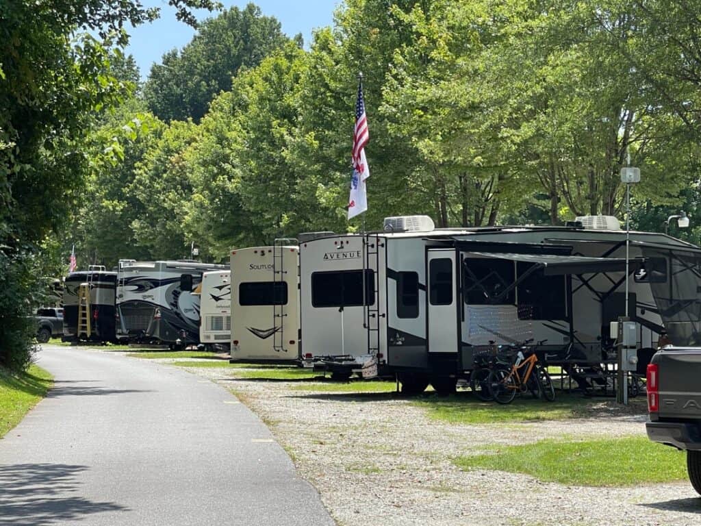 RV sites at Lakewood RV Resort.