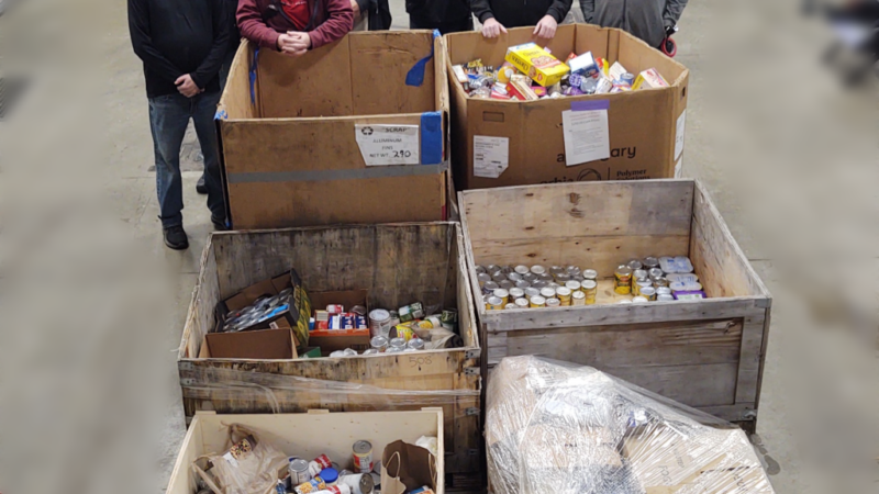 East To West Christmas Food Drive Spreads Holiday Cheer – RVBusiness – Breaking RV Industry News