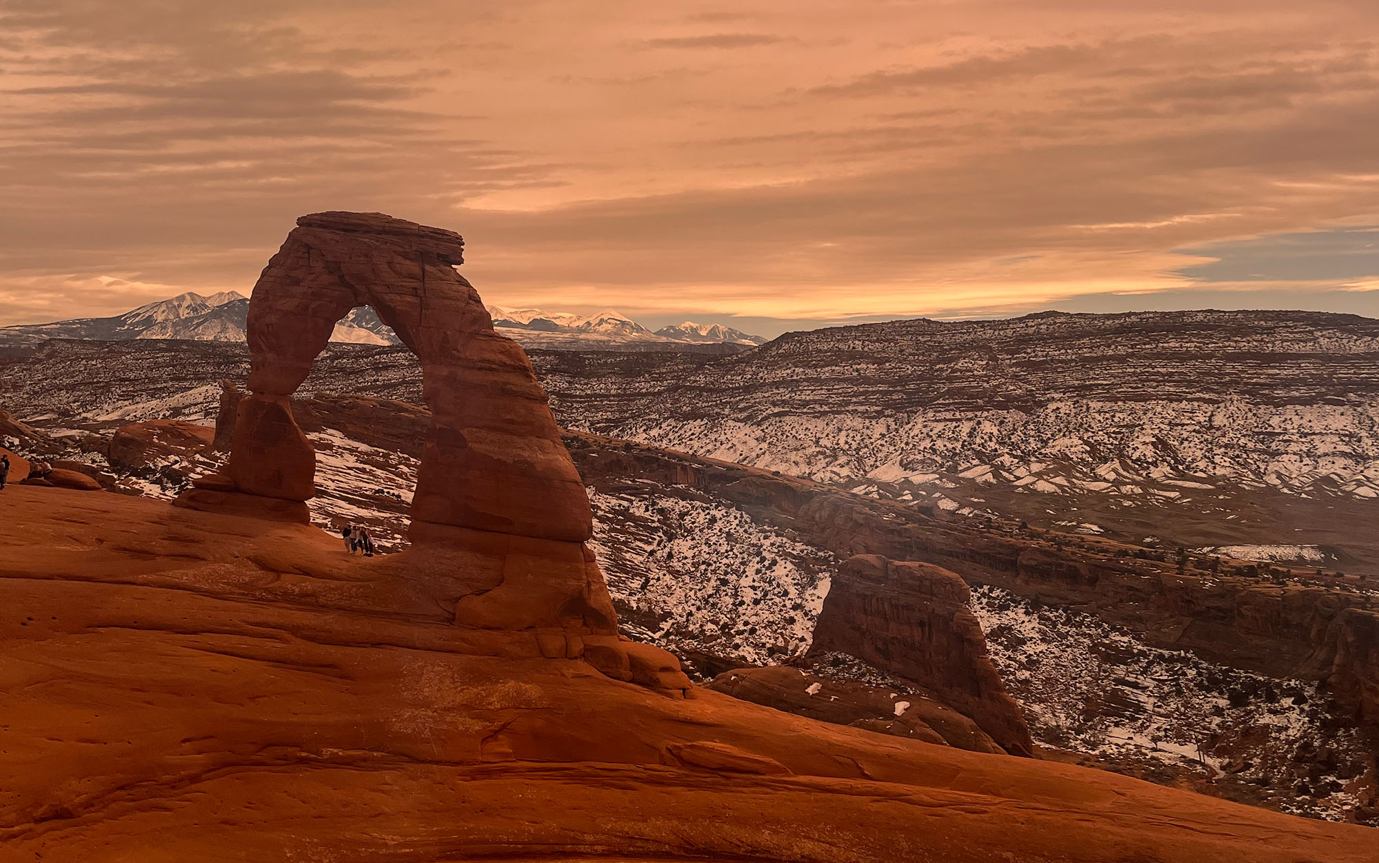 Delicate arch viewed through Seek 2.0 lens.