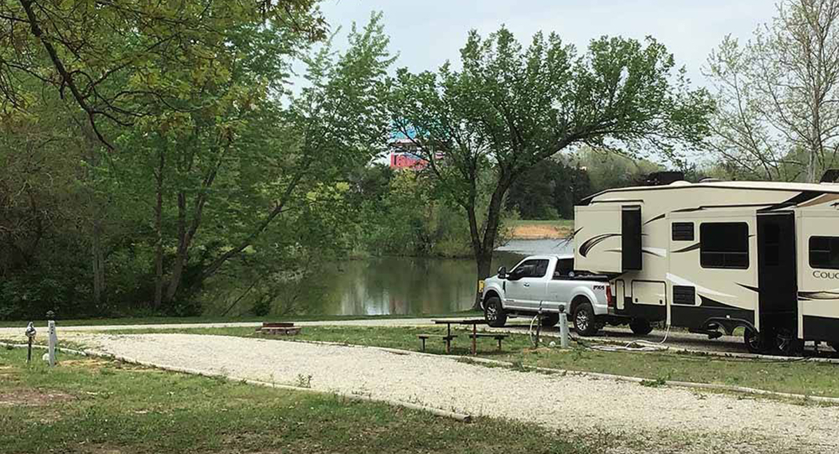 waterfront RV campgrounds