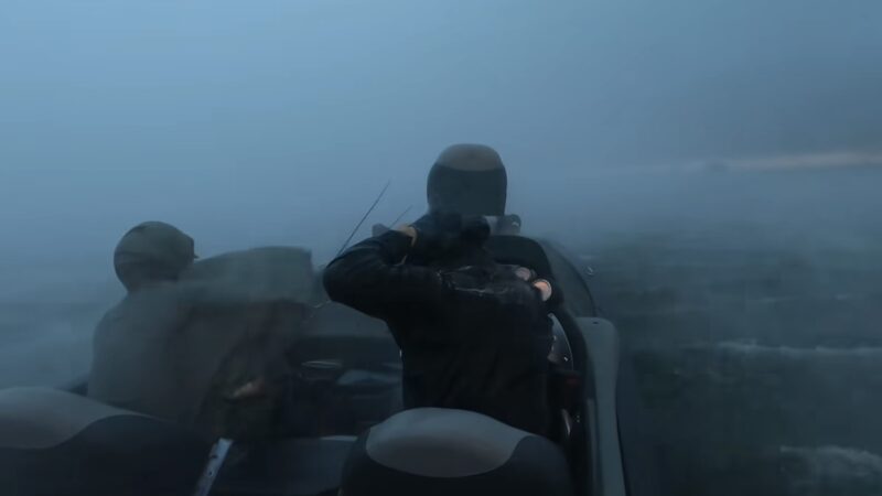 Anglers Ride out a Tornado on a Bass Fishing Boat (Video)