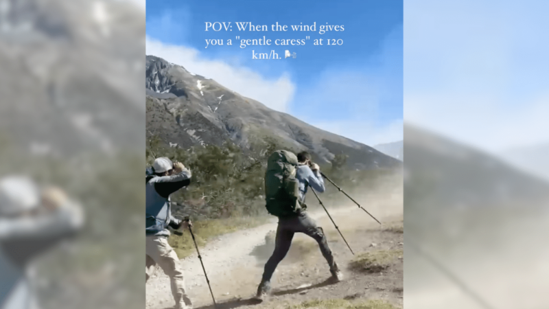 Hikers Face Intense ‘Breeze’ at Torres del Paine National Park