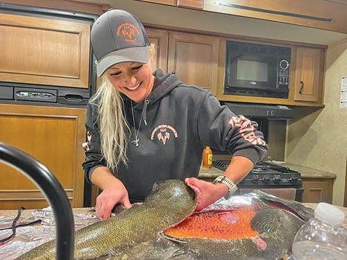 North Dakota’s Courtney Homan finds her passion as an adult-onset hunter – Outdoor News