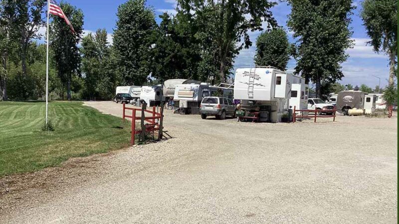 Black Rabbit RV Park Puts Explorers in the Thick of Western Montana Splendor