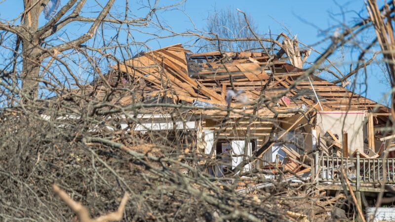 ‘Accidental Storm Chaser’ Goes Viral for St. Louis Tornado Video