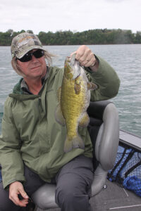 Bill Hilts, Jr.: Lots of fish caught as New York outdoor writers convene in Lewiston – Outdoor News
