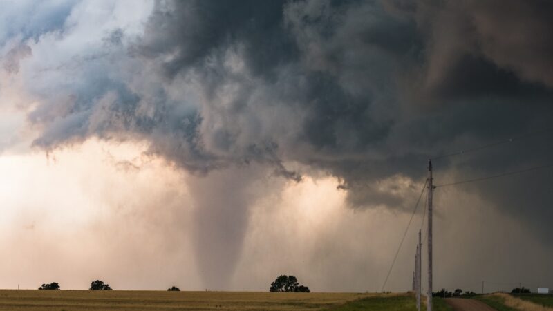‘Remarkable Timelapse’ Shows Large Stovepipe Tornado in Texas