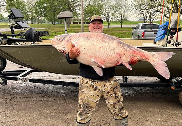 Sonar helps track down giant invasive carp as fisherman breaks his own Oklahoma record – Outdoor News