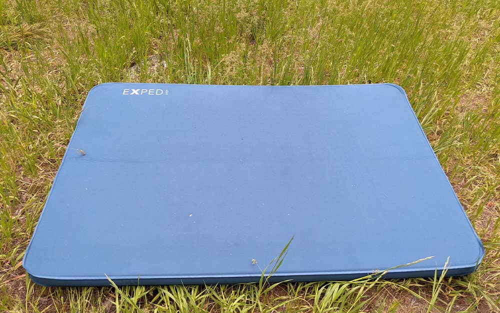  Exped sits in field.
