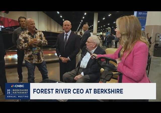 Video: Forest River’s Gaeddert Meets with Warren Buffett – RVBusiness – Breaking RV Industry News