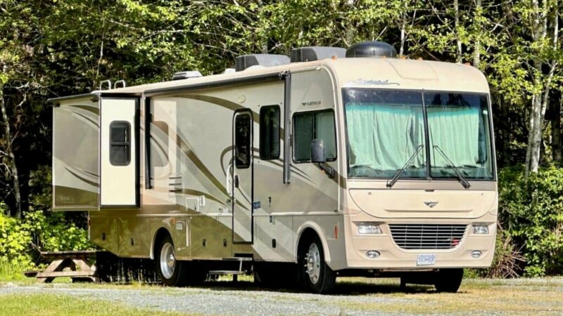 What to Look for When Buying a Used Class A Motorhome