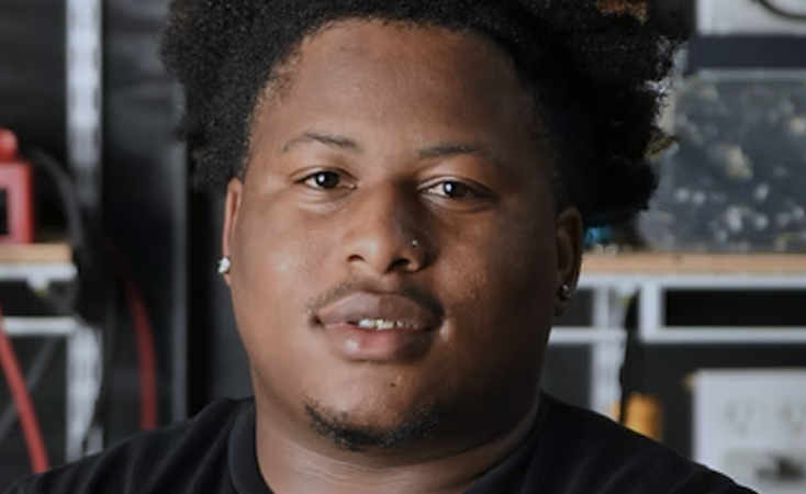 K’vionne Davis Joins Battery Bay Crew at Big Beard Battery – RVBusiness – Breaking RV Industry News