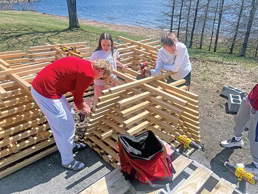 New York students build, install cribs in Great Sacandaga Lake as part of research effort – Outdoor News